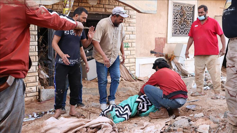 Libya'daki sel felaketinde can kaybı 6 bine yükseldi - Resim: 36